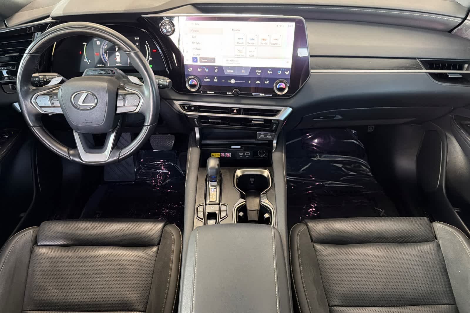 Certified Used 2024 Iridium Lexus Luxury image 3