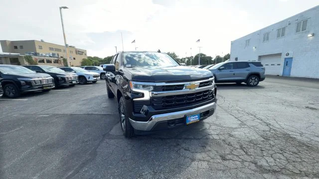 Used 2023 Black Chevrolet LT image 3