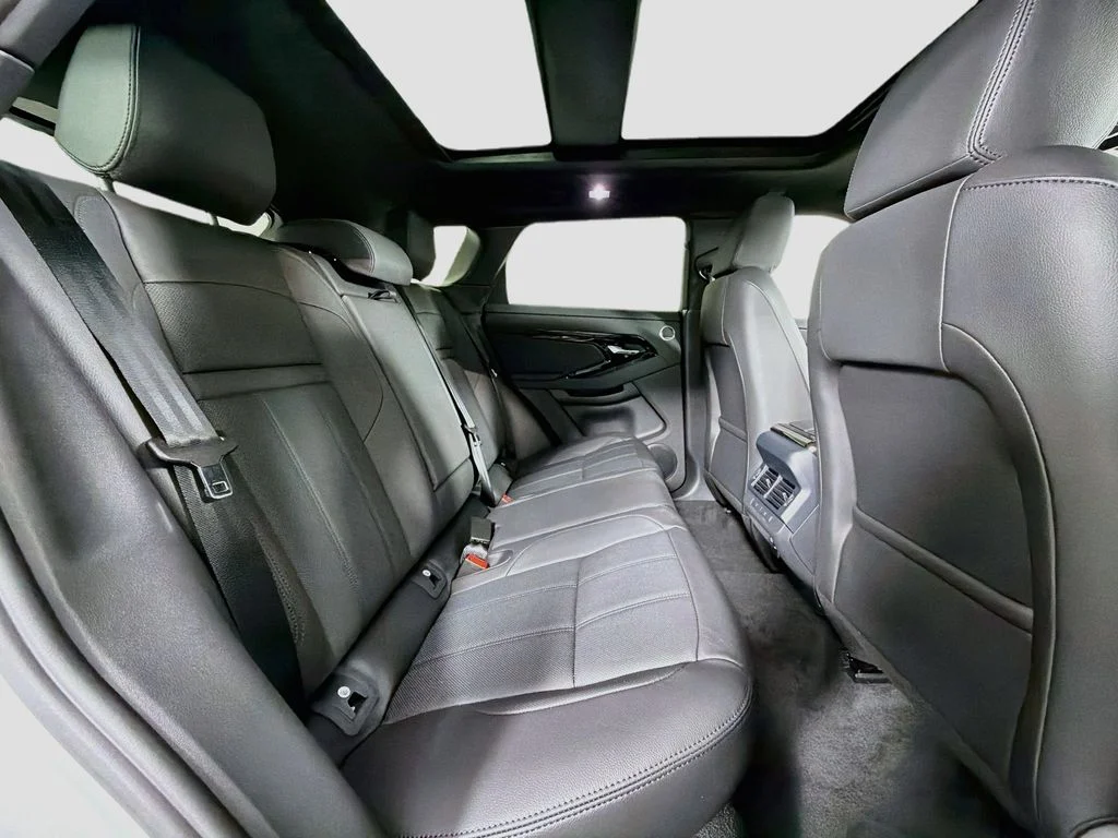 New 2026 Fuji White Land Rover S image 29
