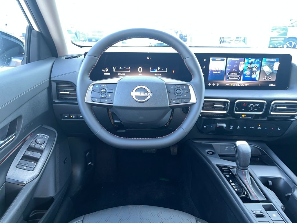 2026 Nissan Sentra SR - Photo 13