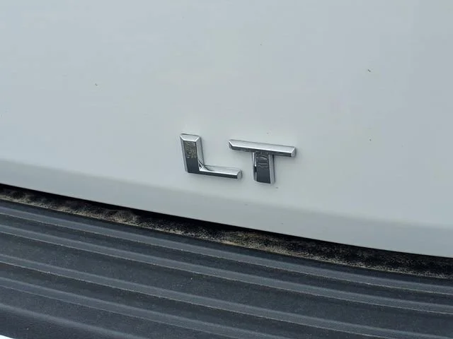 New 2026 Summit White Chevrolet LT image 24
