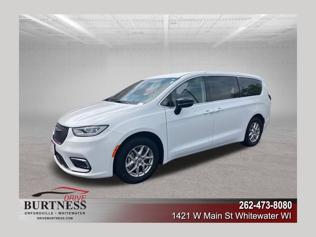2024 Chrysler Pacifica