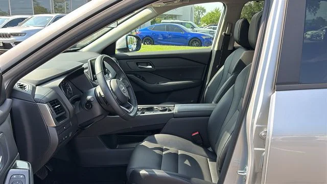 Certified Used 2024 Silver Nissan SV image 10