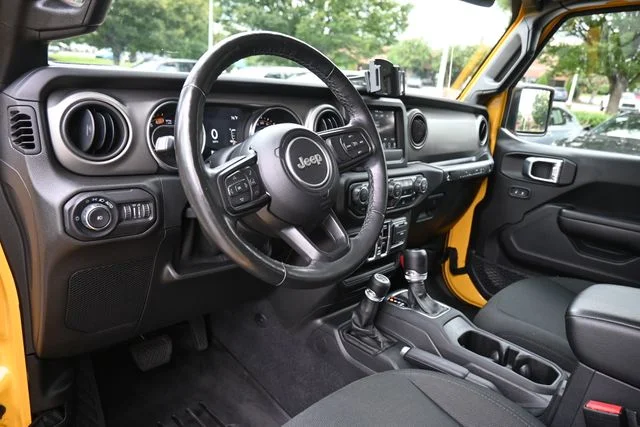 Used 2021  Jeep Unlimited Sport S image 17