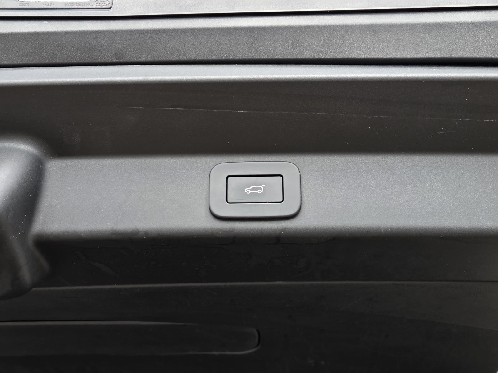 Used 2023 Varesine Blue Metallic Land Rover First Edition image 11