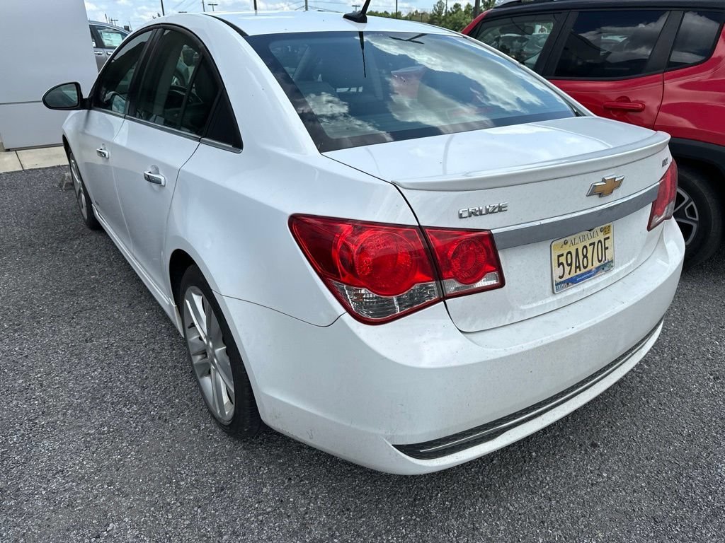Used 2014 Summit White Chevrolet LTZ image 9