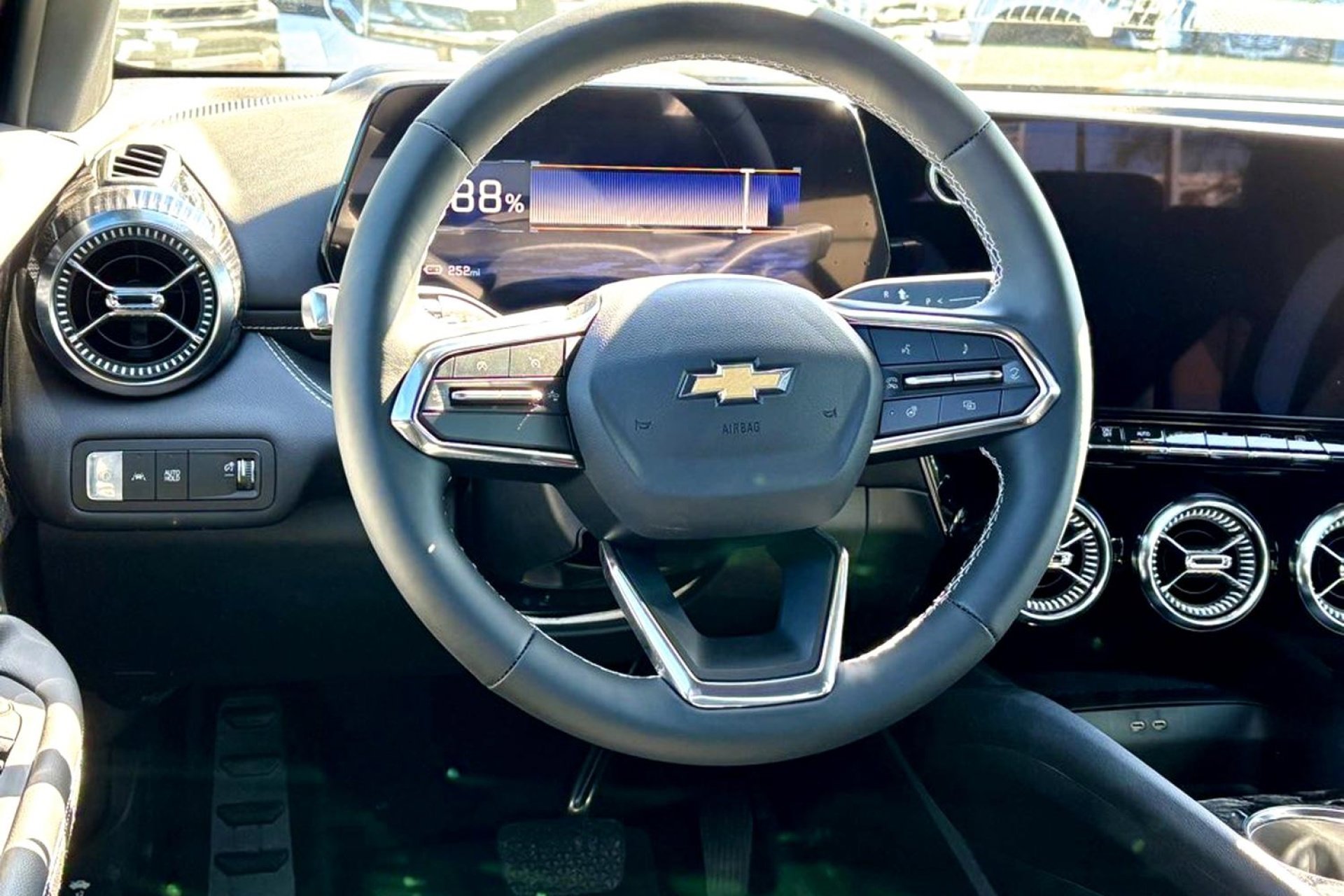 2025 Chevrolet Blazer EV LT - Photo 19