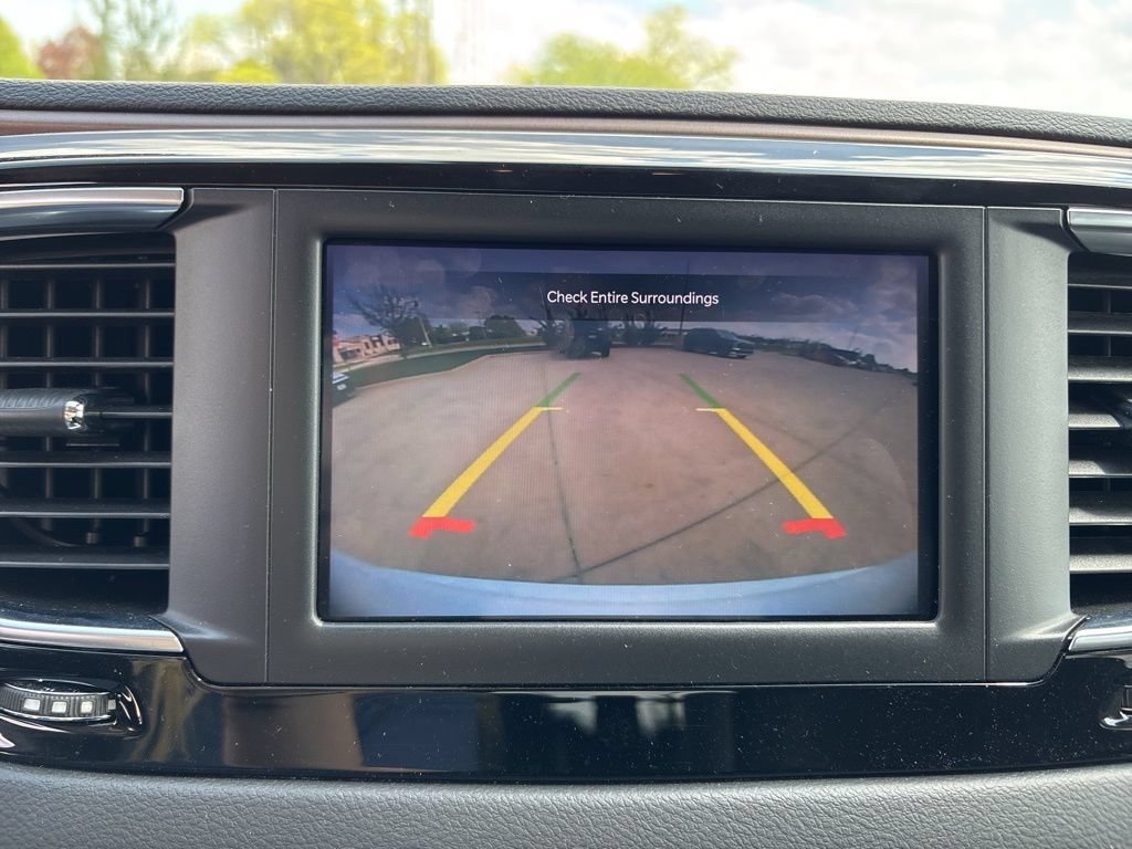 2024 Chrysler Voyager LX - Photo 24