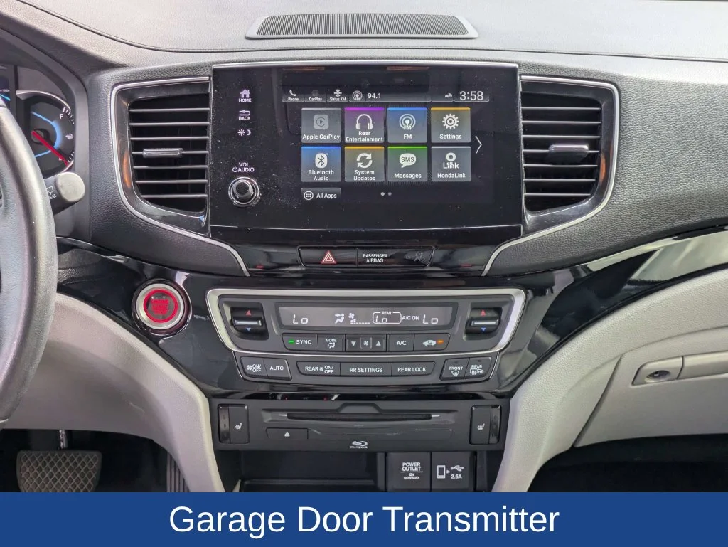 Used 2021  Honda Touring image 21