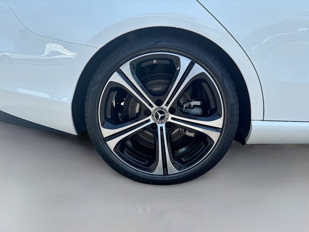 Used 2022 White Mercedes-Benz C 300 image 13