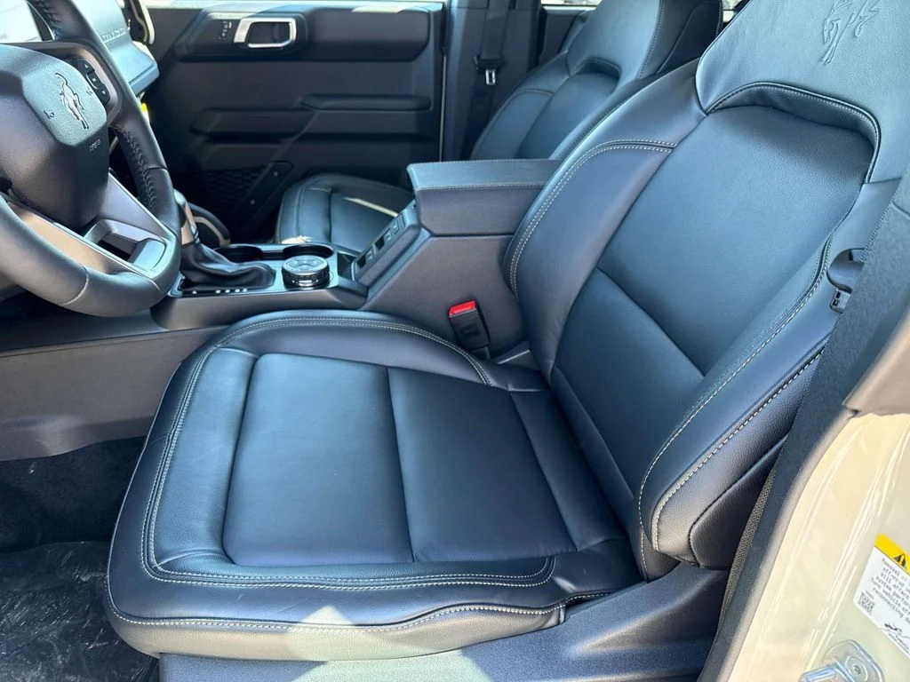 2025 Ford Bronco 4-Door Badlands - Photo 8