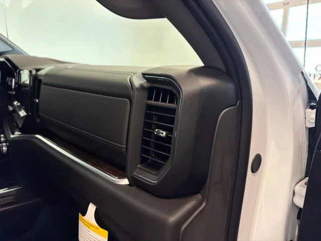 New 2026 Summit White GMC Elevation image 25
