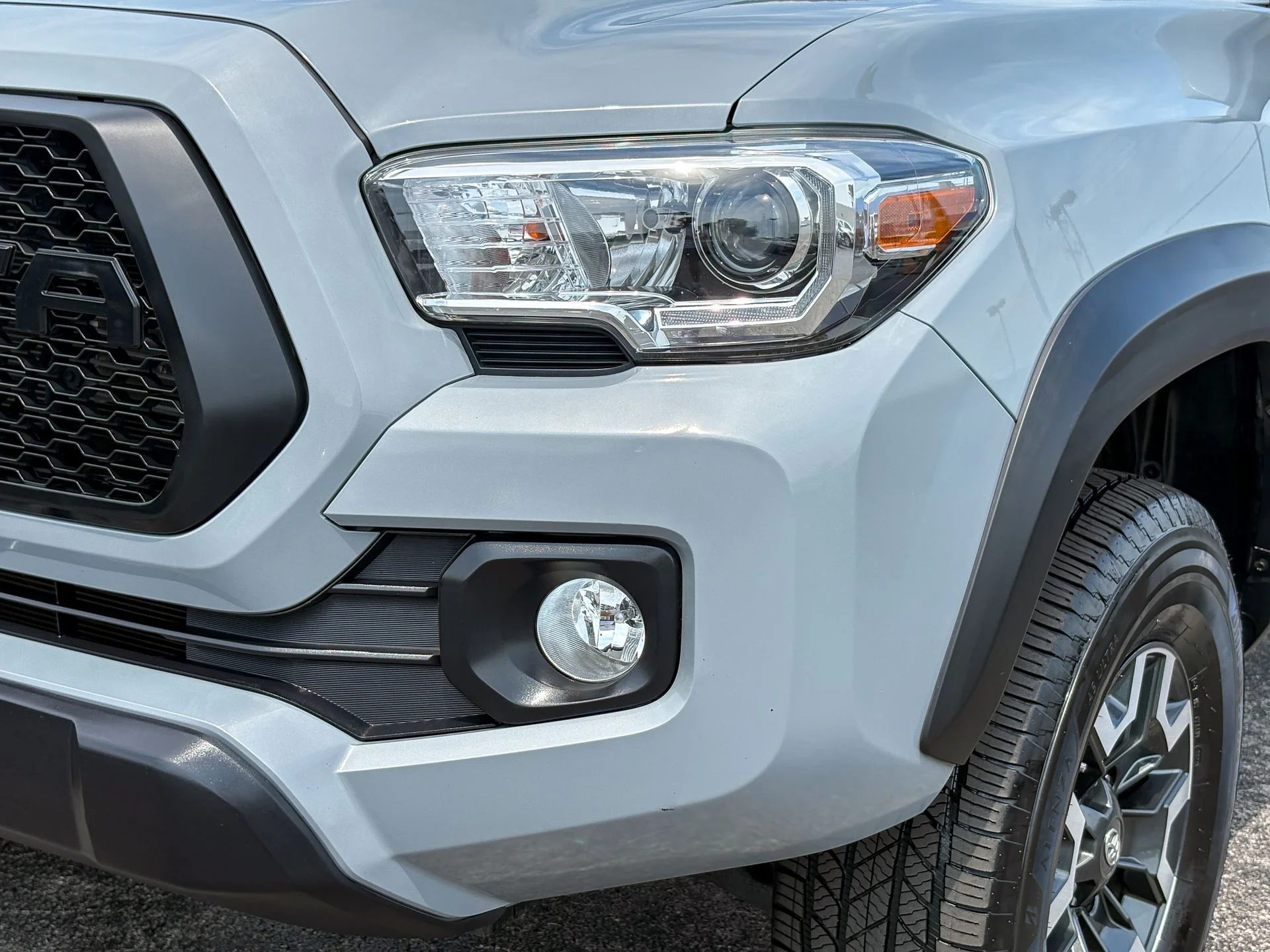 Used 2020 White Toyota TRD Off-Road image 6