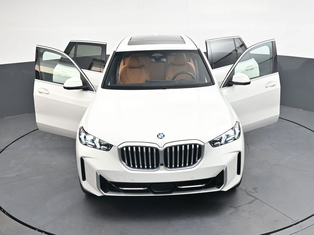 Used 2026 Alpine White BMW xDrive40i image 35