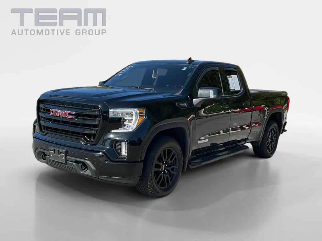 Used 2022 ONYX BLACK GMC Elevation image 3