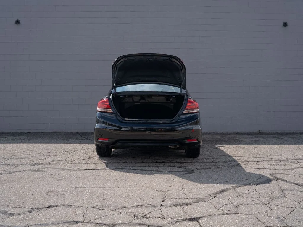Used 2014  Honda EX-L image 14