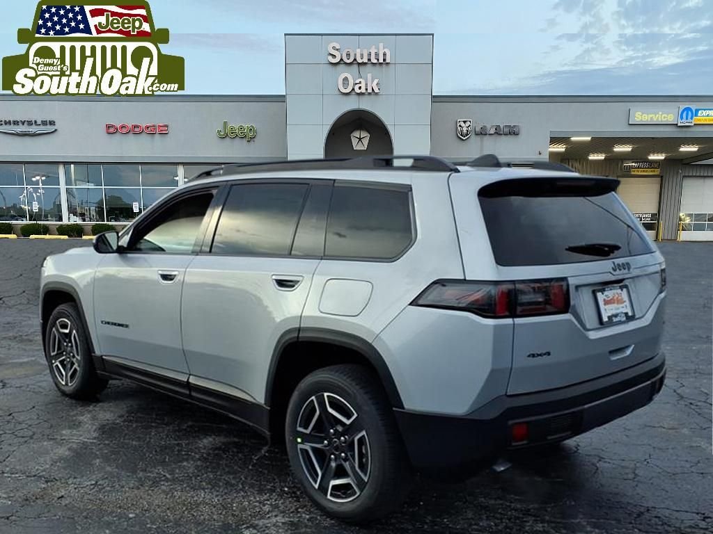 New 2026 Silver Zynith Clear-Coat Exterior Paint Jeep Laredo image 4