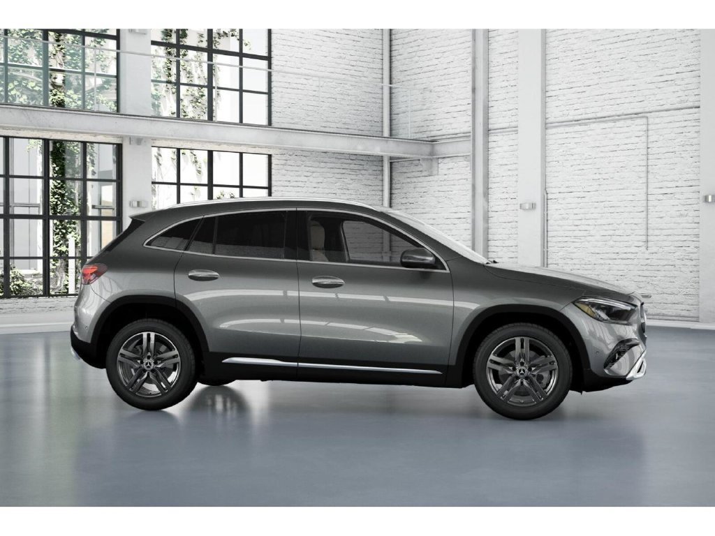 New 2026 Mountain Grey Metallic Mercedes-Benz GLA 250 image 57