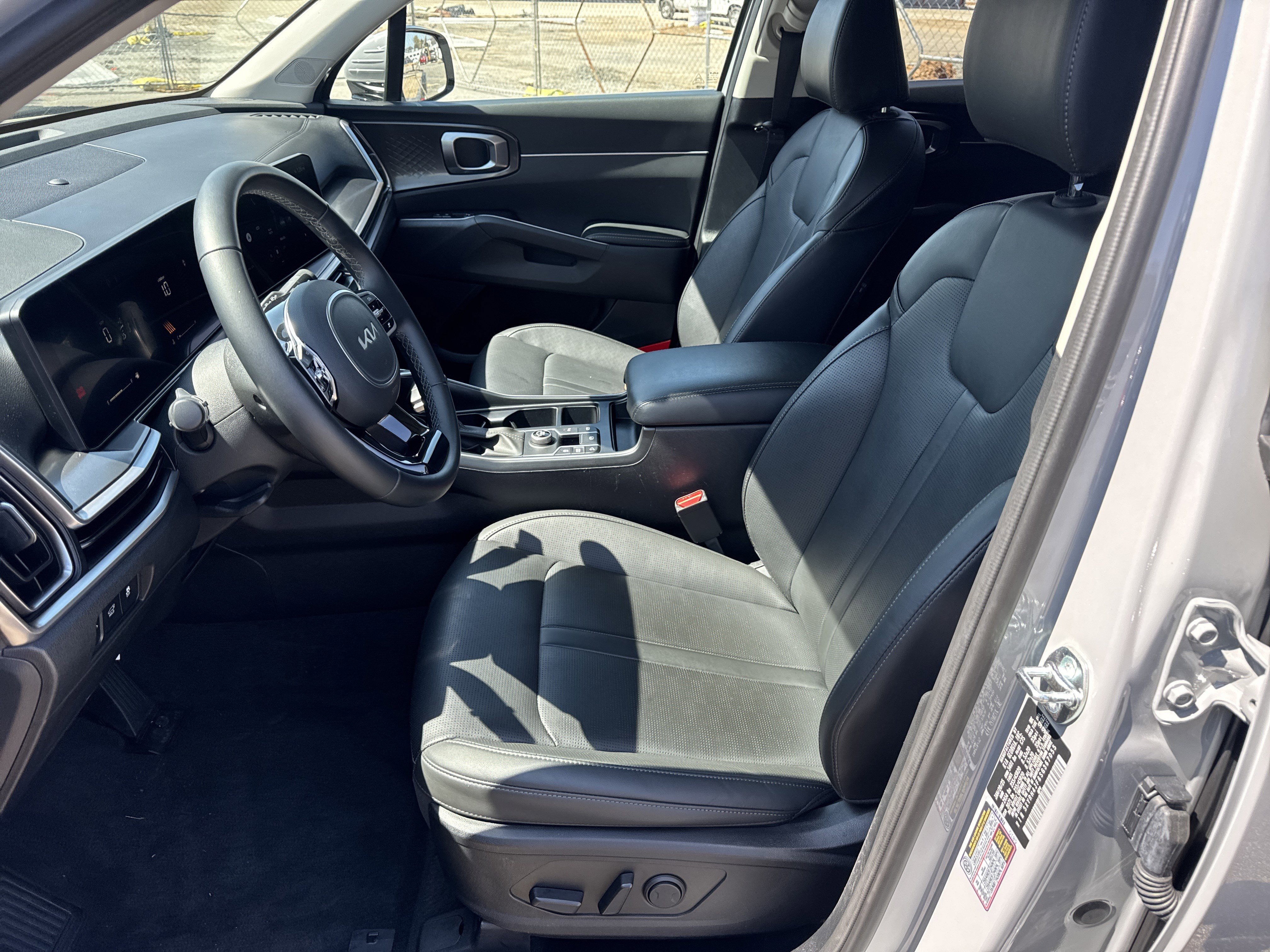 Certified Used 2025 Wolf Gray Kia EX image 9
