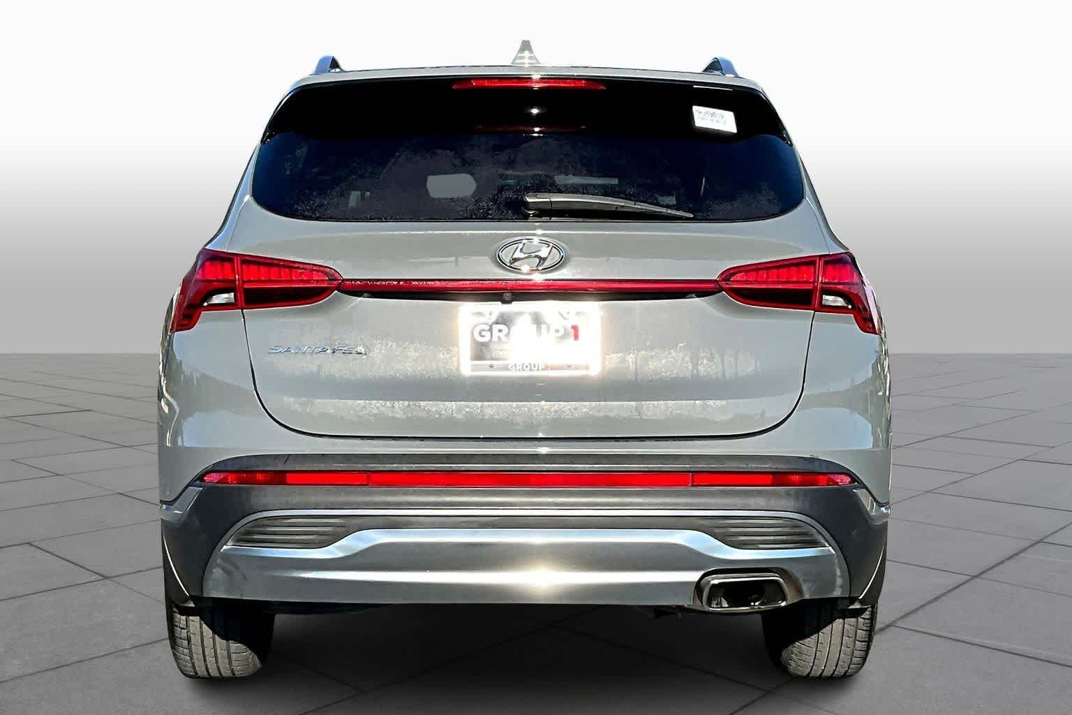 Used 2021 Hampton Gray Hyundai SEL image 5