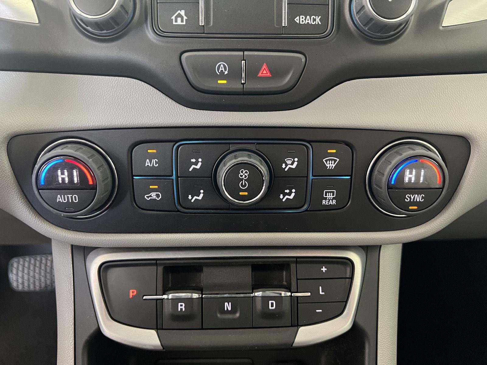 Used 2024 Downpour Metallic GMC SLT image 16