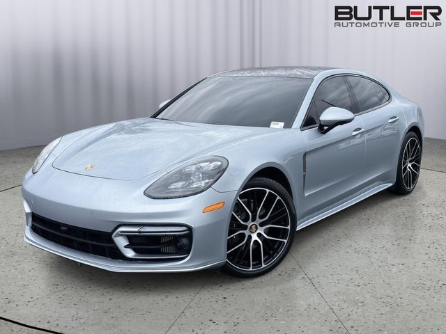 2023 Porsche Panamera Platinum Edition