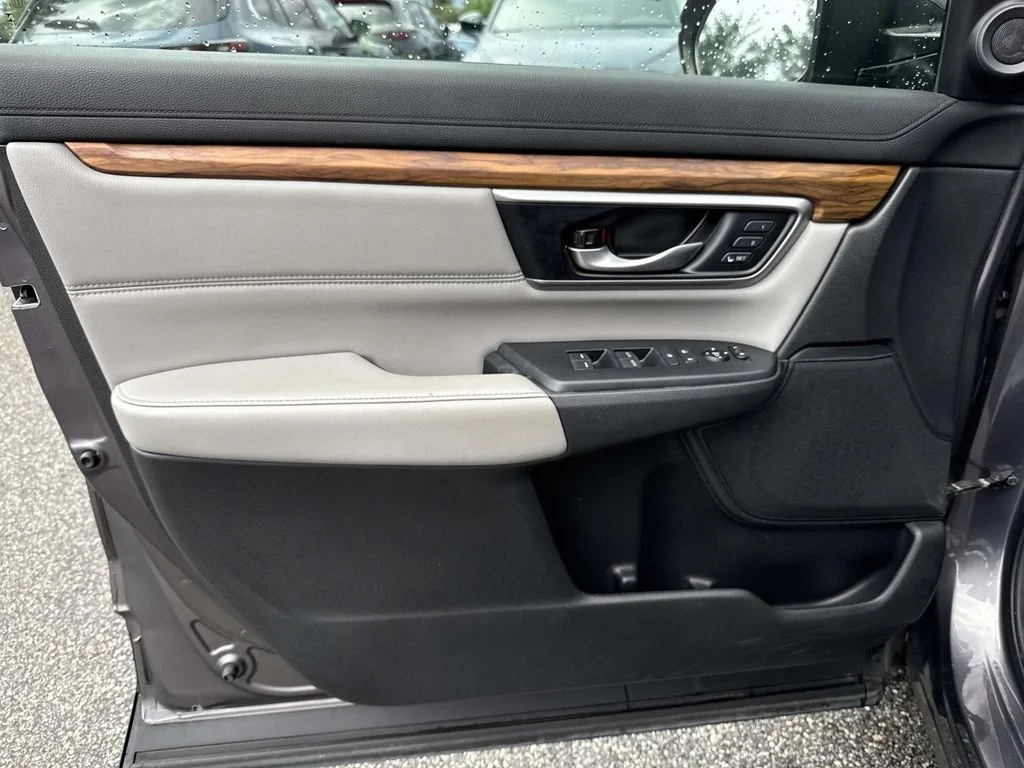 Used 2019  Honda EX-L image 21