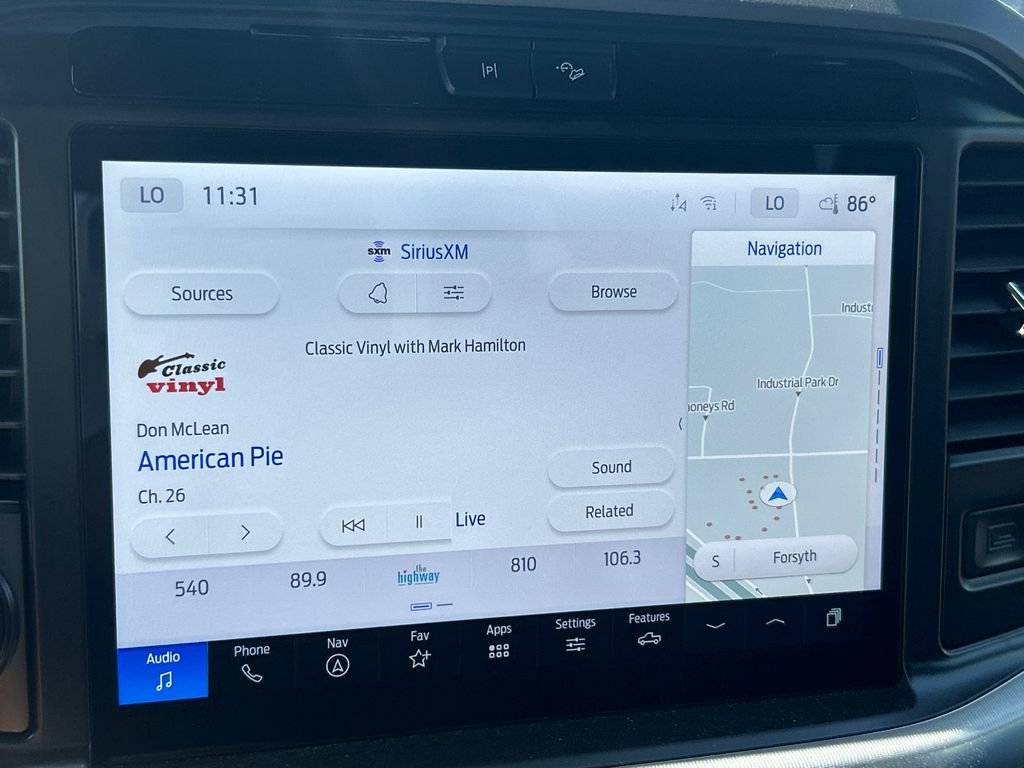 New 2025 White Ford Lariat image 27
