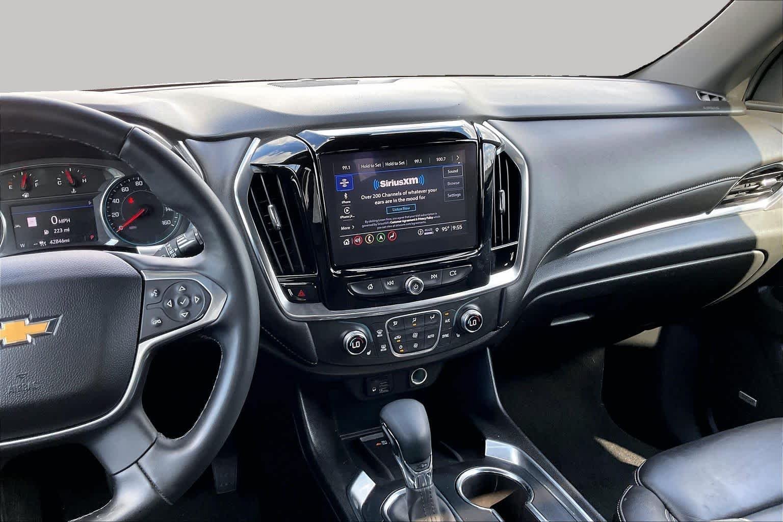Used 2023 Mosaic Black Metallic Chevrolet LT Leather image 7