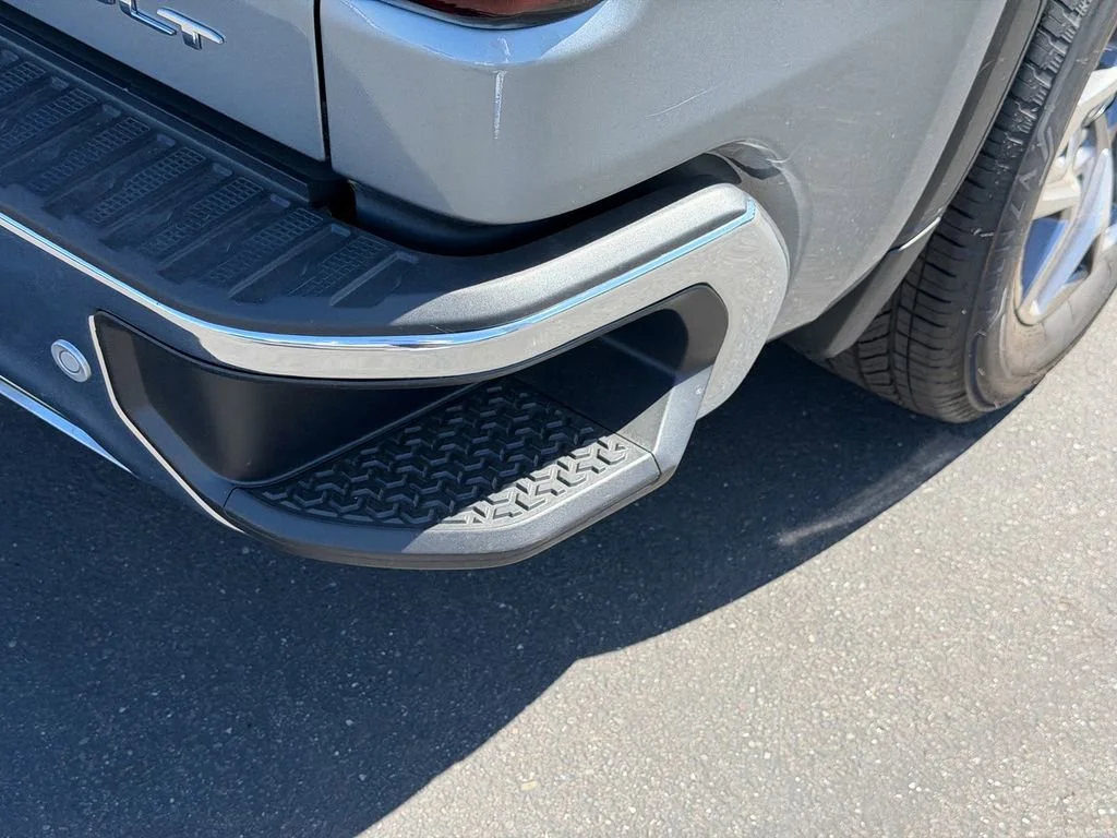 New 2026 Sterling Metallic GMC SLT image 8