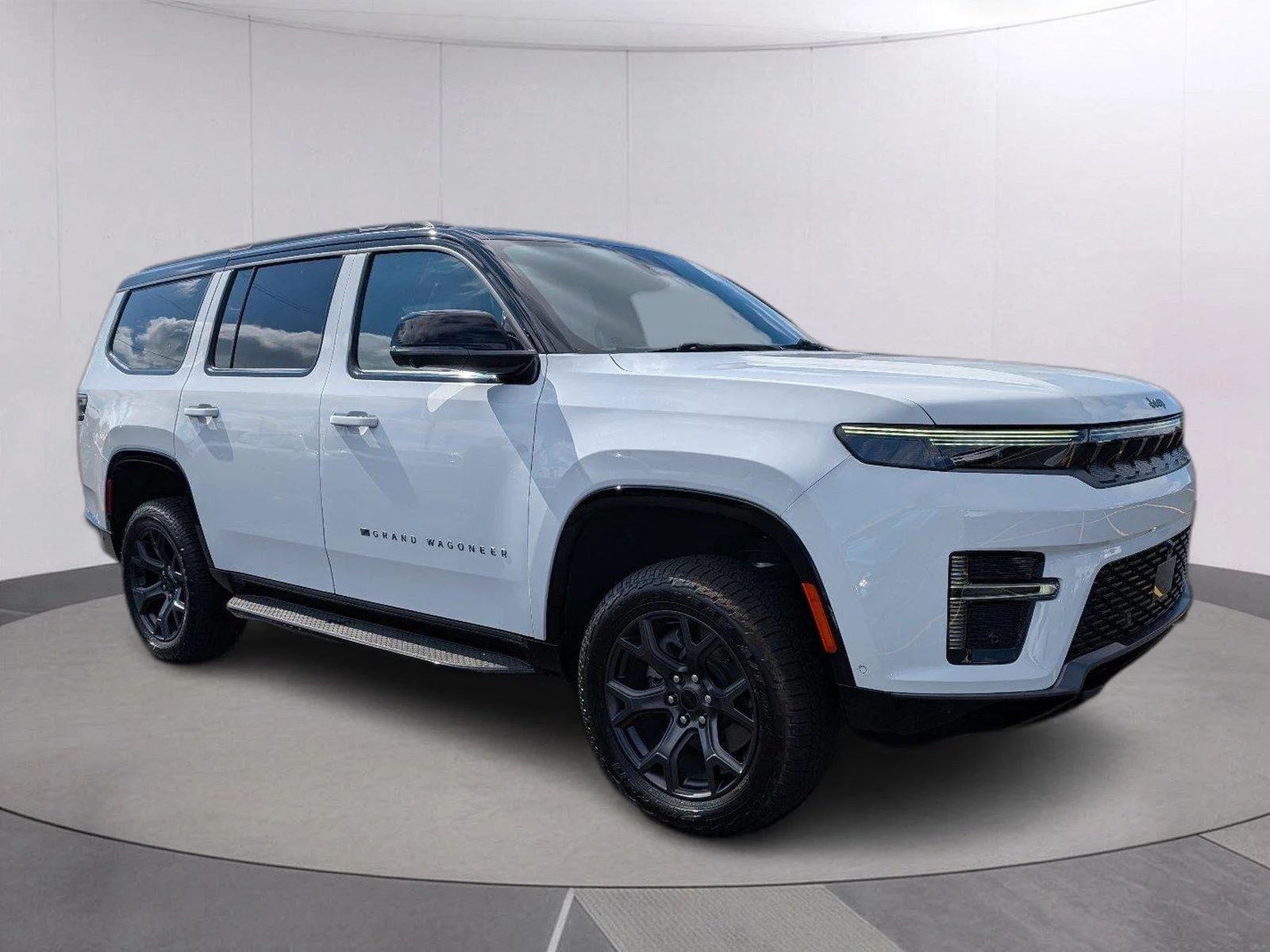 Used 2026 Bright White Clearcoat Jeep Upland image 9
