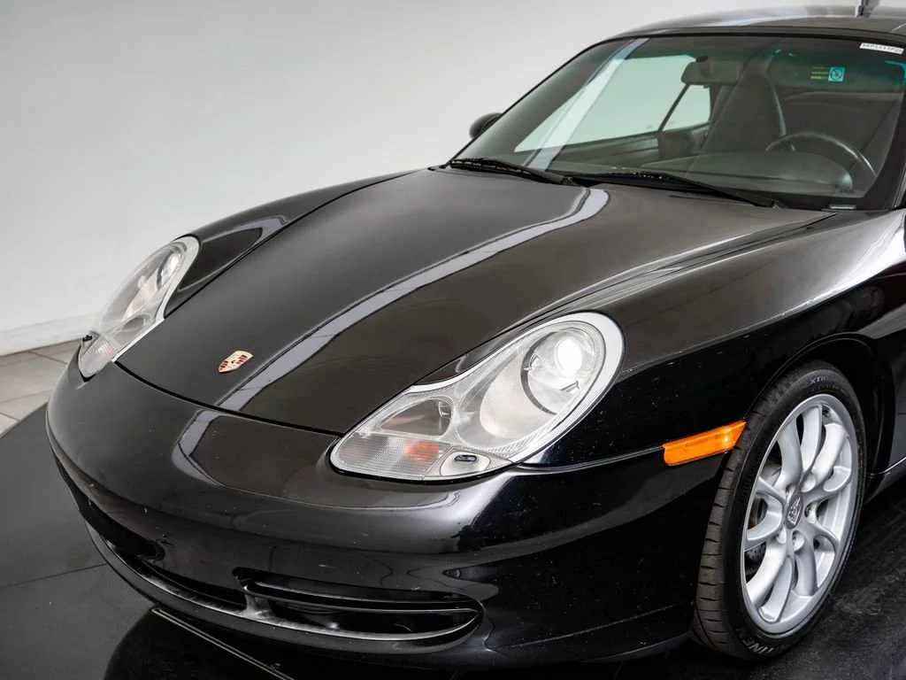 Used 2001 Black Porsche Carrera image 15