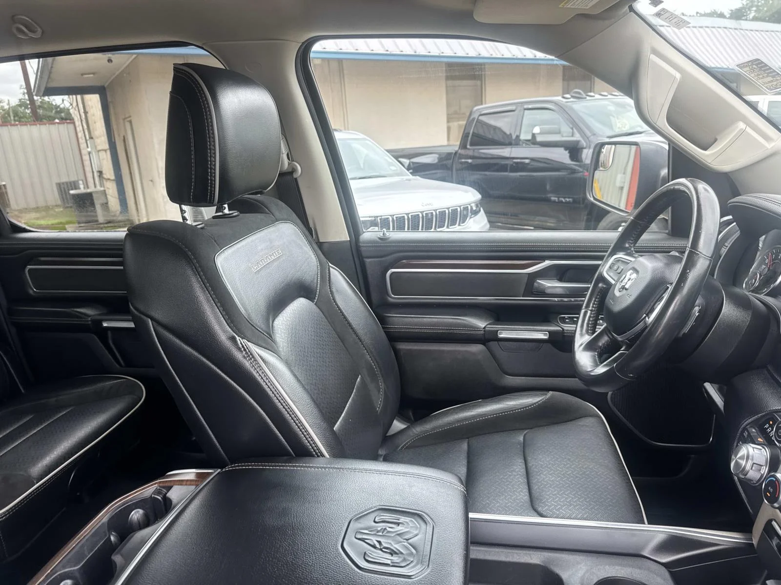 Used 2022 Bright White Clearcoat Ram Laramie image 10