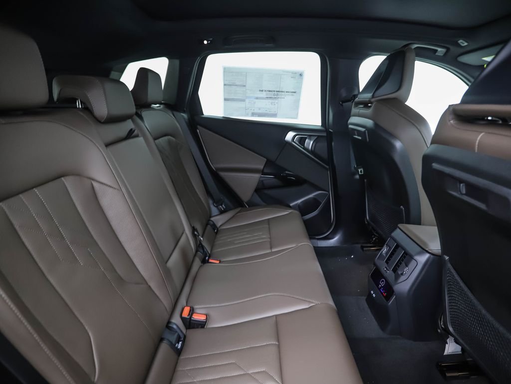 Used 2026 Gray Metallic BMW 30 xDrive image 27