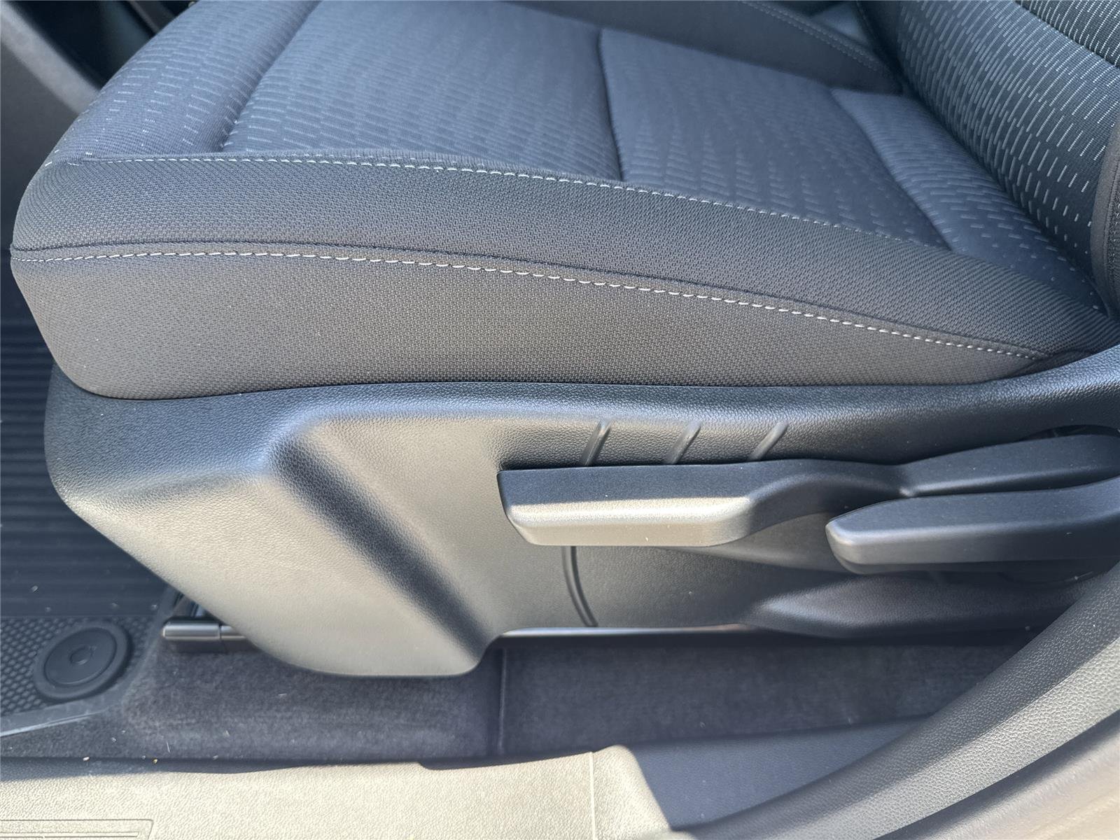 2026 Chevrolet Equinox LT - Photo 36