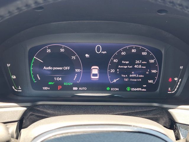 Used 2023 White Honda Touring image 17