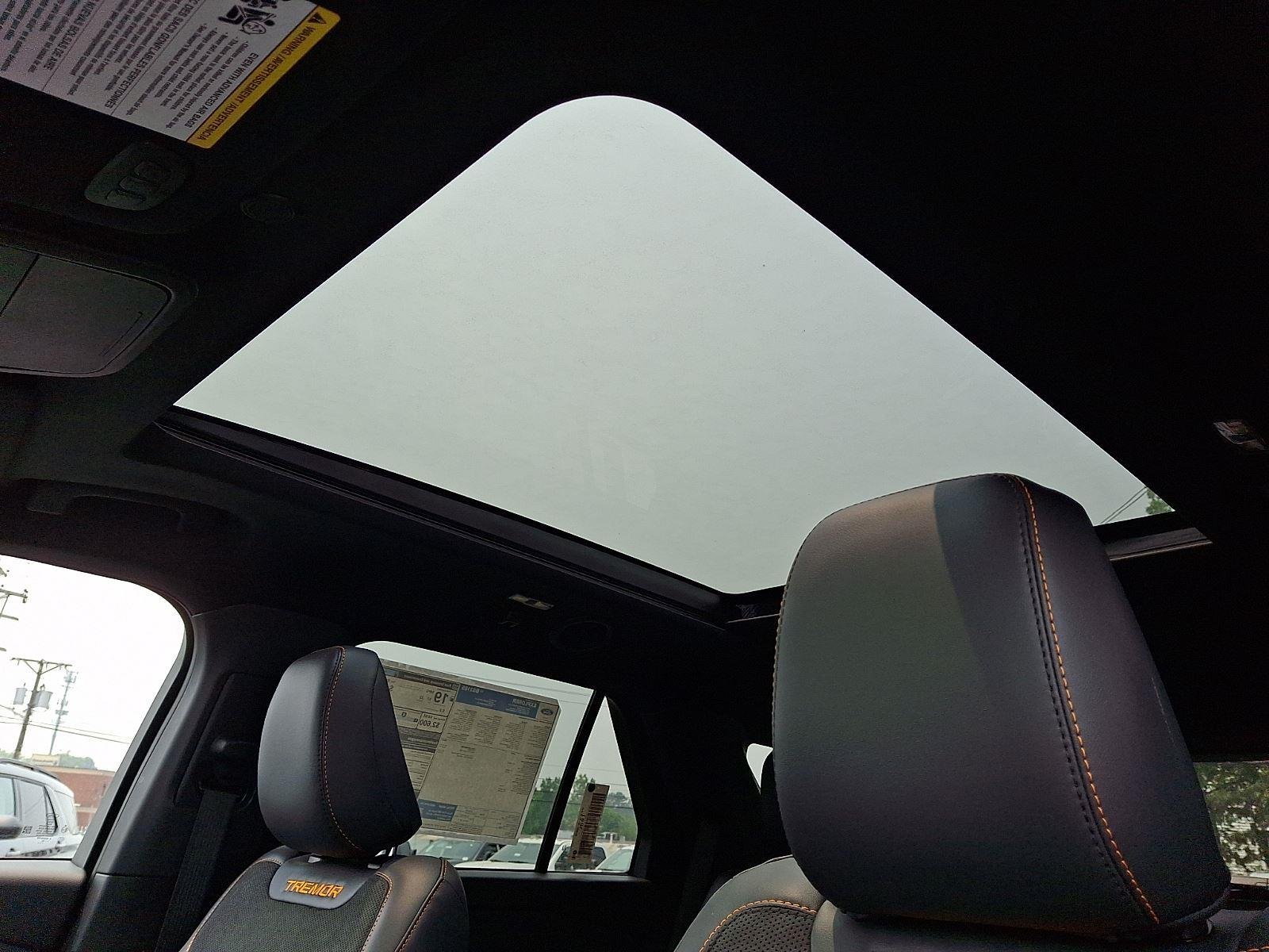 New 2026 Agate Black Metallic Ford Tremor® image 10