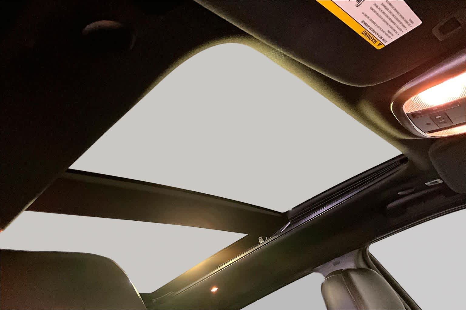 Used 2019 Bright White Clear Coat Jeep Limited image 14