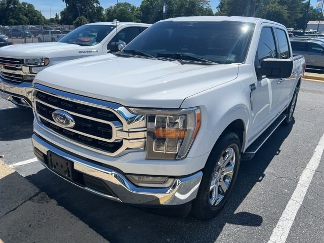 Used 2023 White Ford XLT image 1