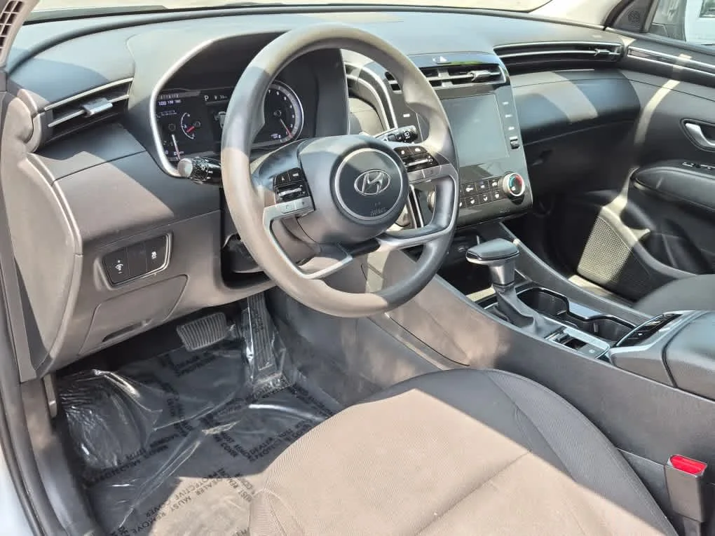 Used 2022 Shimmering Silver Hyundai SEL image 11