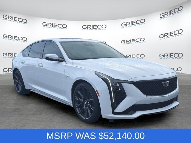 Used 2025 White Cadillac Sport image 1