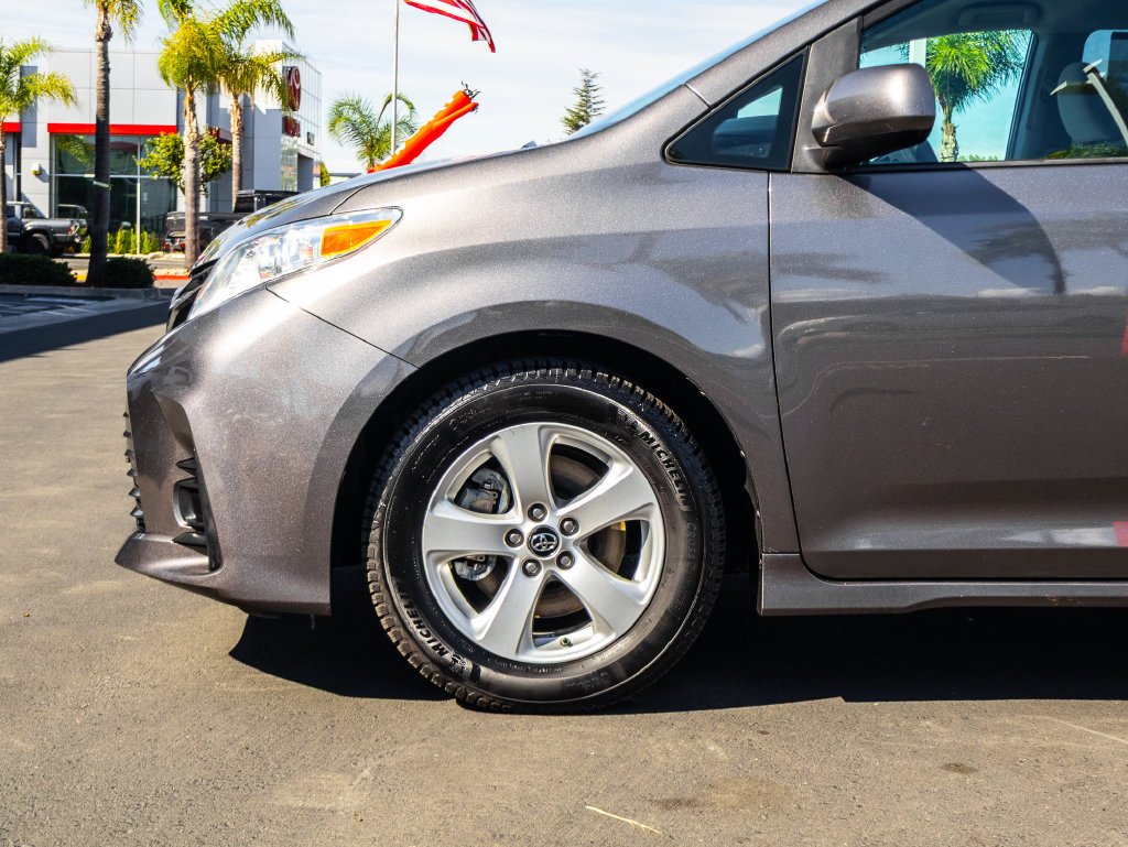 Certified Used 2018 Gray Toyota LE image 6