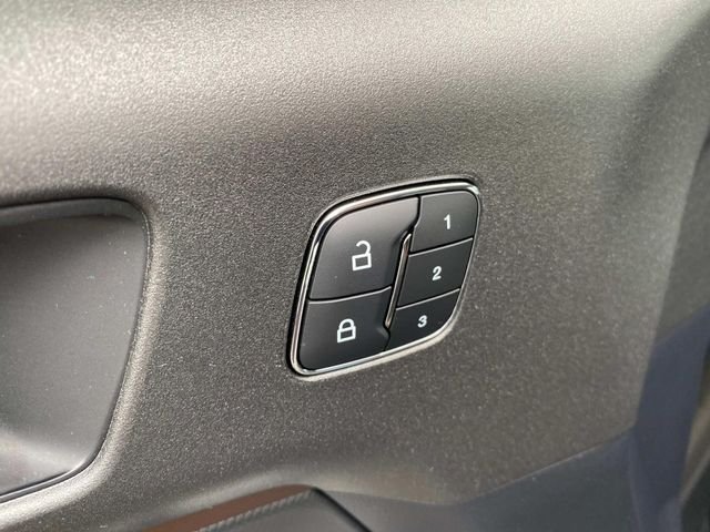 New 2026 Gray Ford Outer Banks image 12