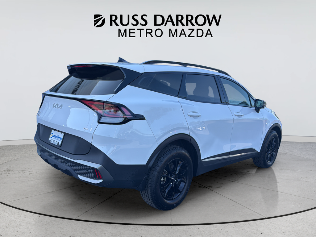 Used 2023 White Kia X-Pro Prestige image 5