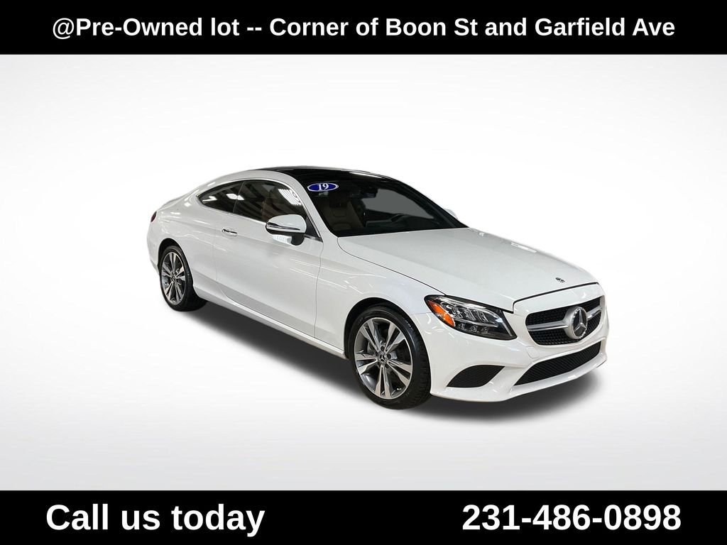 Used 2019  Mercedes-Benz C 300 image 7