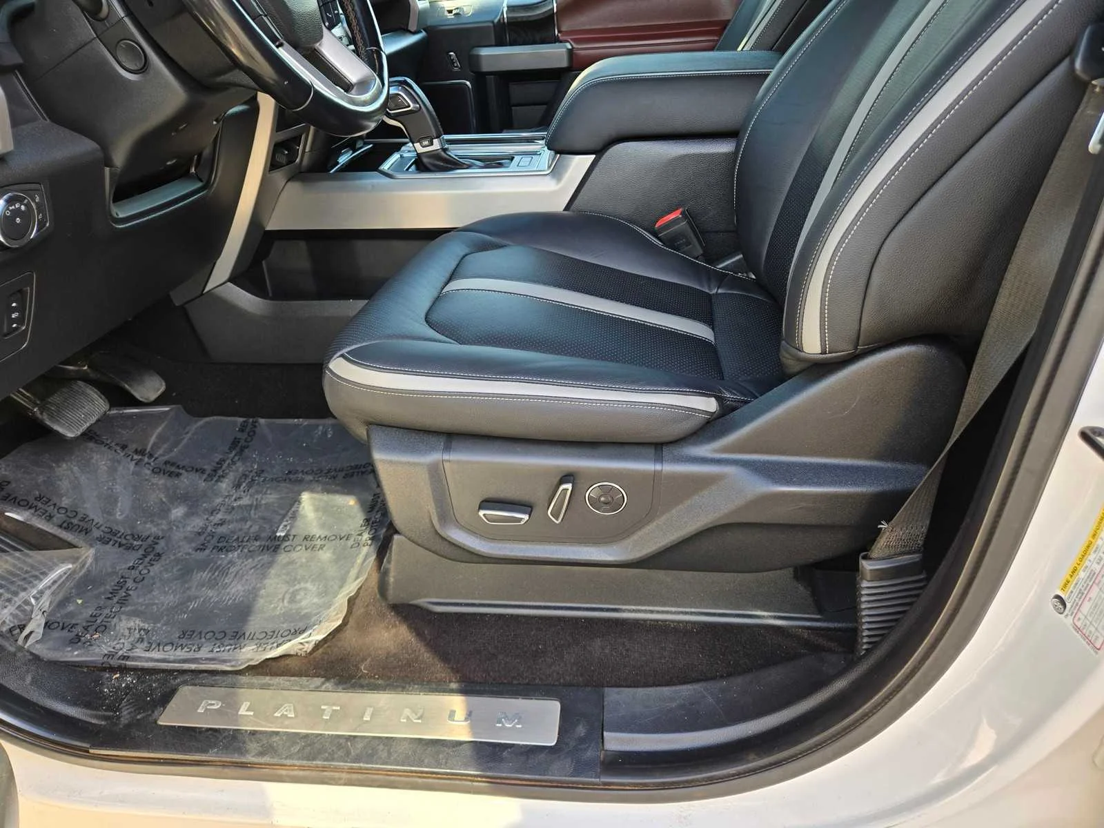 2018 Ford F-150 Platinum - Photo 26