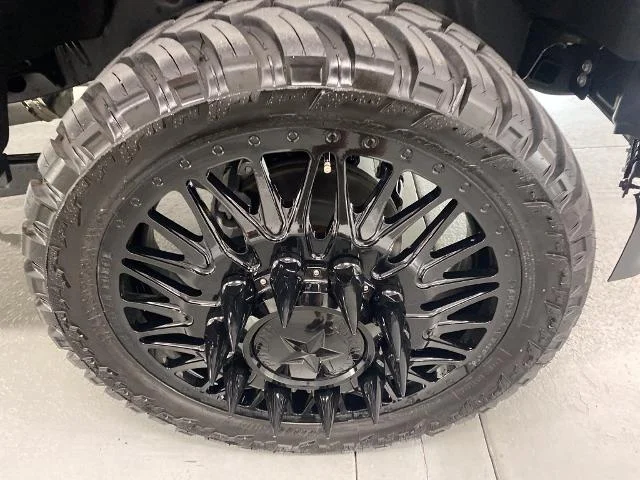 New 2026 Agate Black Metallic Ford F-350® Lariat® image 26