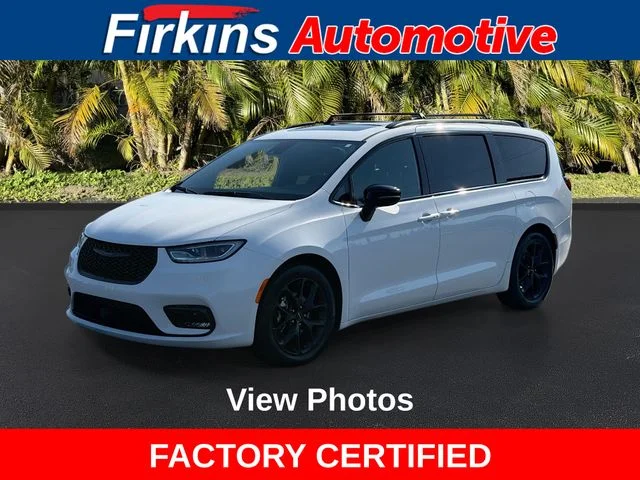 2025 Chrysler Pacifica