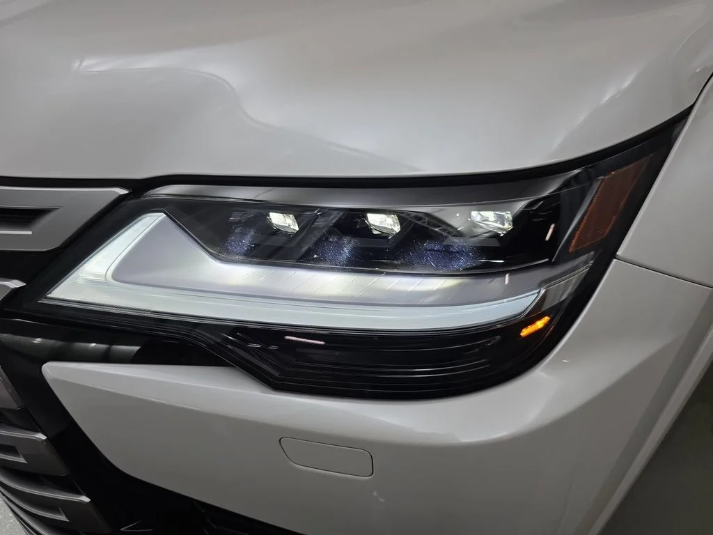 2025 Lexus LX 700h Luxury - Photo 29