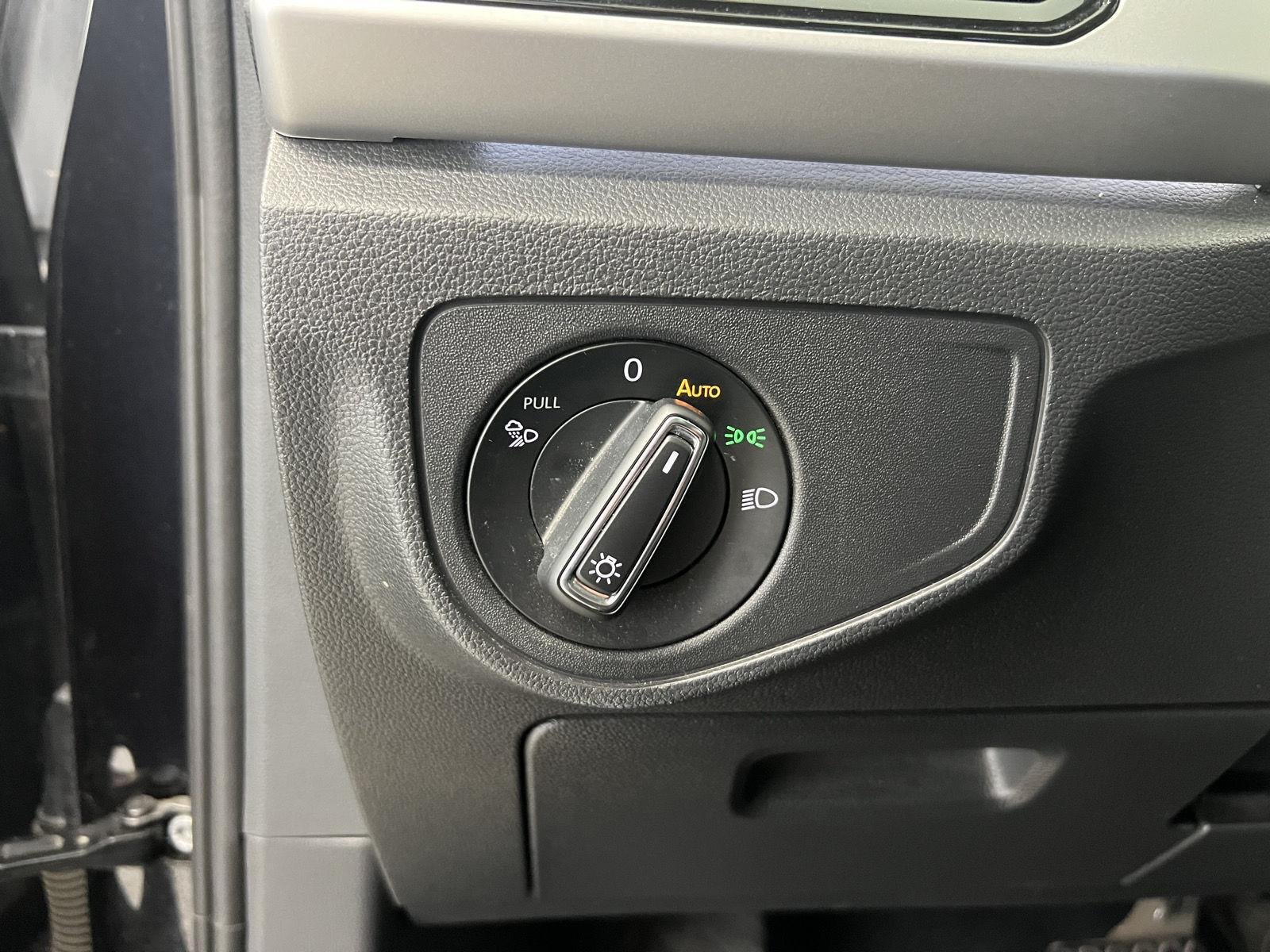 2023 Volkswagen Atlas SEL - Photo 14